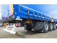 INTG9387_2968065 vehicle image