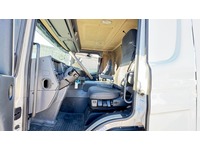 TAMZ4659_3028081 vehicle image