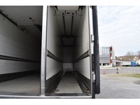 TOC1273_2877516 vehicle image