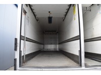 TOC1273_2877516 vehicle image