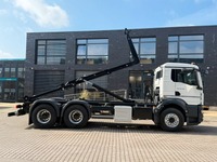 TMR8055_2868621 vehicle image