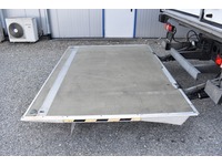 TOC1273_2692673 vehicle image