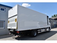 TOC1273_2969985 vehicle image
