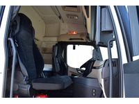 TOC1273_2969985 vehicle image