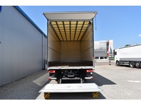 TOC1273_2969985 vehicle image