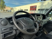 JAQU922_2677234 vehicle image