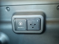 FLAA9869_2687424 vehicle image