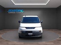 FLAA9869_2687424 vehicle image