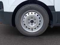 FLAA9869_2687424 vehicle image