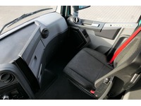 DOLD2821_2772275 vehicle image