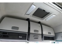 DOLD2821_2772275 vehicle image