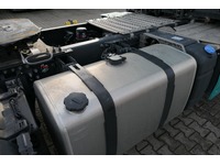 DOLD2821_2772275 vehicle image