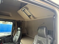 ZELJ895_2673044 vehicle image