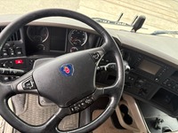 ZELJ895_2673044 vehicle image