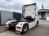 ZELJ895_2673044 vehicle image
