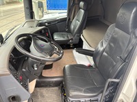 ZELJ895_2673044 vehicle image