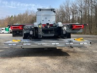 0112026 vehicle image