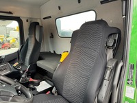 AGRO3463_2737251 vehicle image