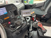 AGRO3463_2737251 vehicle image