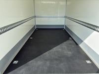 NFBE9310_2818670 vehicle image