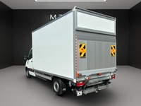 NFBE9310_2818670 vehicle image