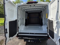 Kall37_2757038 vehicle image