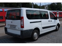 LIEZ3222_3002015 vehicle image