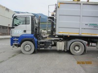 JAQU922_2707750 vehicle image