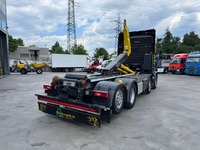 AGRO3463_2683642 vehicle image