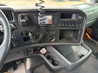 AGRO3463_2683642 vehicle image