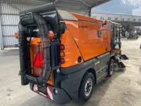 GREB6550_2808399 vehicle image