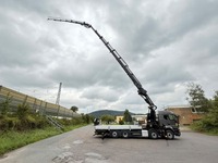 TMR8055_2868619 vehicle image