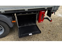 NFBE9310_2729602 vehicle image