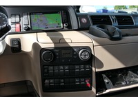 DOLD2821_3017602 vehicle image