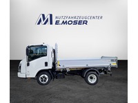 MOSE812_2679188 vehicle image
