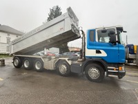 MACH3788_2844154 vehicle image