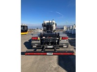 huwa1784_2824302 vehicle image