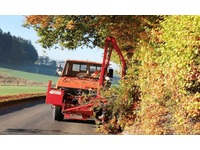 0019026 vehicle image