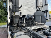EBER138_2382442 vehicle image
