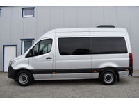 TOC1273_2727367 vehicle image