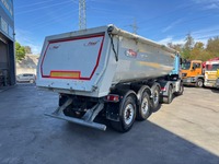 AGRO3463_3030083 vehicle image