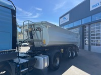 AGRO3463_3030083 vehicle image