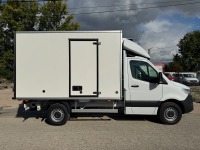 AT209470_2851244 vehicle image