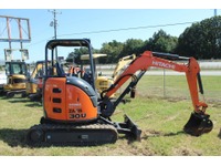 RINA4324_2917790 vehicle image