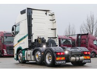 DOLD2821_2830707 vehicle image