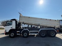 UNIK8334_2870337 vehicle image