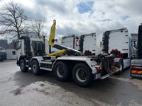 UNIK8334_2870337 vehicle image