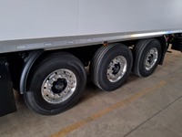 INTG9387_2916147 vehicle image