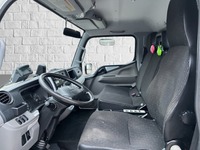 NFG150_2736037 vehicle image