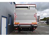 TOC1273_2727370 vehicle image